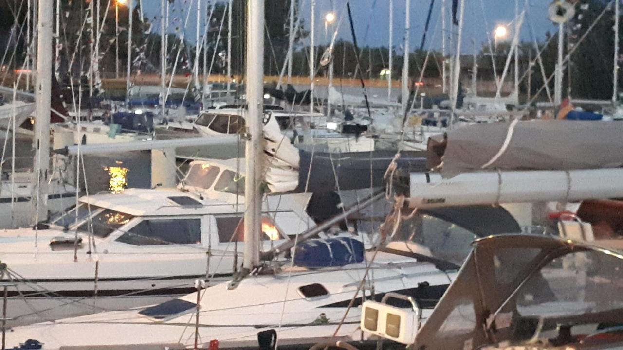 Ambrozja Dom Goscinny Kołobrzeg Εξωτερικό φωτογραφία